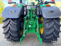 Schlepper / Traktor John Deere 6M200