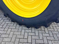 Schlepper / Traktor John Deere 6M200