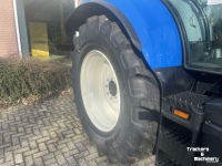 Schlepper / Traktor New Holland T6.180 DC trekker