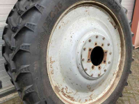 Räder, Reifen, Felgen & Distanzringe BKT set cultuurwielen 32/46 inch met dubbellucht voor Case-IH MX