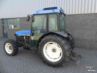 Obsttraktor New Holland TN90F