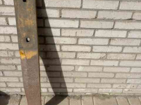 Tiefenlockerer Rumptstad 3 poot in V - vorm.
