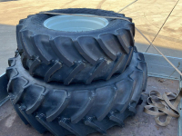 Räder, Reifen, Felgen & Distanzringe Mitas 440/65R24 + 540/65R34