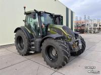 Schlepper / Traktor Valtra N175 Direct