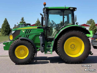 Schlepper / Traktor John Deere 6110R