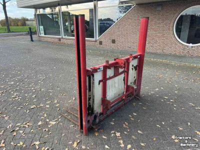 Sonstiges Fütterungsmaschinen und Zubehör Trioliet Stro gras vork