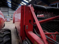 Kartoffelroder Grimme GT 170 | wielaandrijving |vario axiaal | graafmat