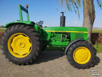 Schlepper / Traktor John Deere 3030 HFWD