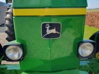Schlepper / Traktor John Deere 3030 HFWD