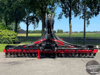 Ackerlandinjektor Väderstad CRX 625 schijvenbemester