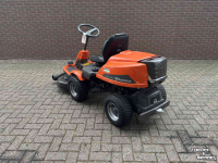 Aufsitzrasenmäher Husqvarna R16C AWD