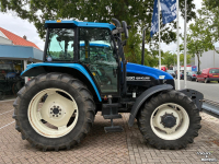 Schlepper / Traktor New Holland TS90