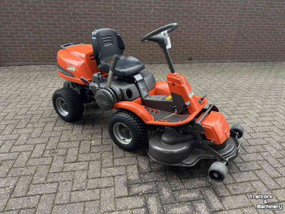 Aufsitzrasenmäher Husqvarna R16C AWD