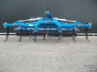 Grubber Awemak POLON Zware Cultivator met rol stoppel