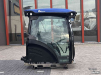 Schlepper / Traktor New Holland Cab met Nieuw PLMi dak Blue Power en  Standaard Blauw