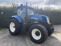 Schlepper / Traktor New Holland T7.210 Autocommand
