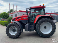 Schlepper / Traktor New Holland TVT135