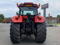 Schlepper / Traktor New Holland TVT135