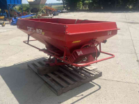Düngerstreuer Lely Lely Centerliner 1600