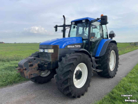 Schlepper / Traktor New Holland TM115