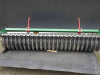 Sonstiges Bodenbearbeitungsgeräte und Zubehör Hofstede Rubber rol verkruimel aandruk rol roller wals