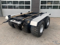 Lade- und Dosierwagen Deutz-Fahr Onderstel met 8 wielen