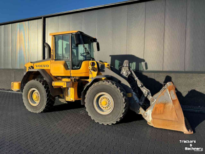 Radlader Volvo L70F shovel