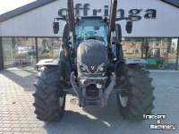 Schlepper / Traktor Valtra N174 Versu