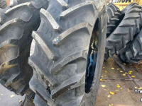 Räder, Reifen, Felgen & Distanzringe BKT 480/70R38
