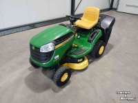 Aufsitzrasenmäher John Deere X 135R