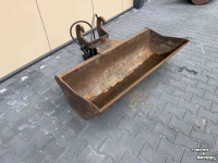 Schwenkbare Grabenräumlöffel  Kantelbak