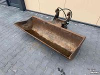 Schwenkbare Grabenräumlöffel  Kantelbak