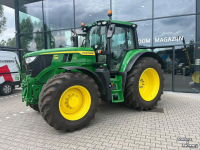 Schlepper / Traktor John Deere 6M 145