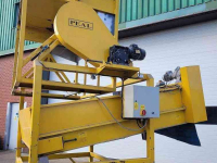 Grosskistenkantler Tong Kisten-kantelaar met afvoerband / uitvoerband 2500X2000 mm