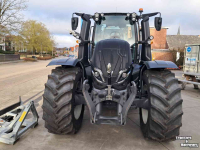 Schlepper / Traktor Valtra T215 D