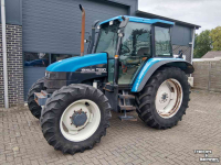 Schlepper / Traktor New Holland TS 90