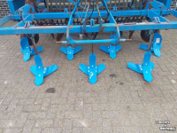 Grubber Lemken Smaragd  met DKA 300/29  Zaaibak
