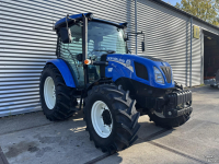 Schlepper / Traktor New Holland T4S.75
