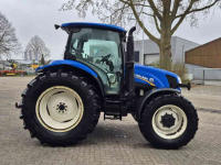 Schlepper / Traktor New Holland 6010