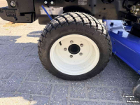 Gartentraktoren New Holland Boomer 25C & 160GMS + Matev Opvangbak