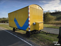 Anhänger  Warsco 5m schafkeet werfwagen