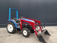 Schlepper / Traktor Iseki Gebruikte Iseki Sial 19 mini tractor met voorlader