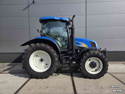 Schlepper / Traktor  T6020