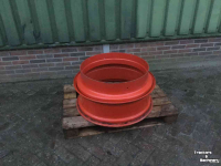 Räder, Reifen, Felgen & Distanzringe  28x34