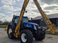 Schlepper / Traktor  New holland 7050 Tractor + Herder MBK 513 LSH