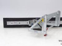 Planierschild Qmac Modulo Rubber yard scrapers 2100mm hookup Claas Targo