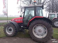 Schlepper / Traktor Massey Ferguson 6255