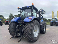 Schlepper / Traktor New Holland T7.245 AC + MX T418 Frontlader / Voorlader