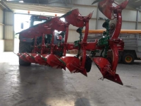 Pflüge Kverneland EG  100 / 300