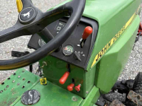 Gartentraktoren John Deere 655 Diesel 4wd met maaidek fronthef